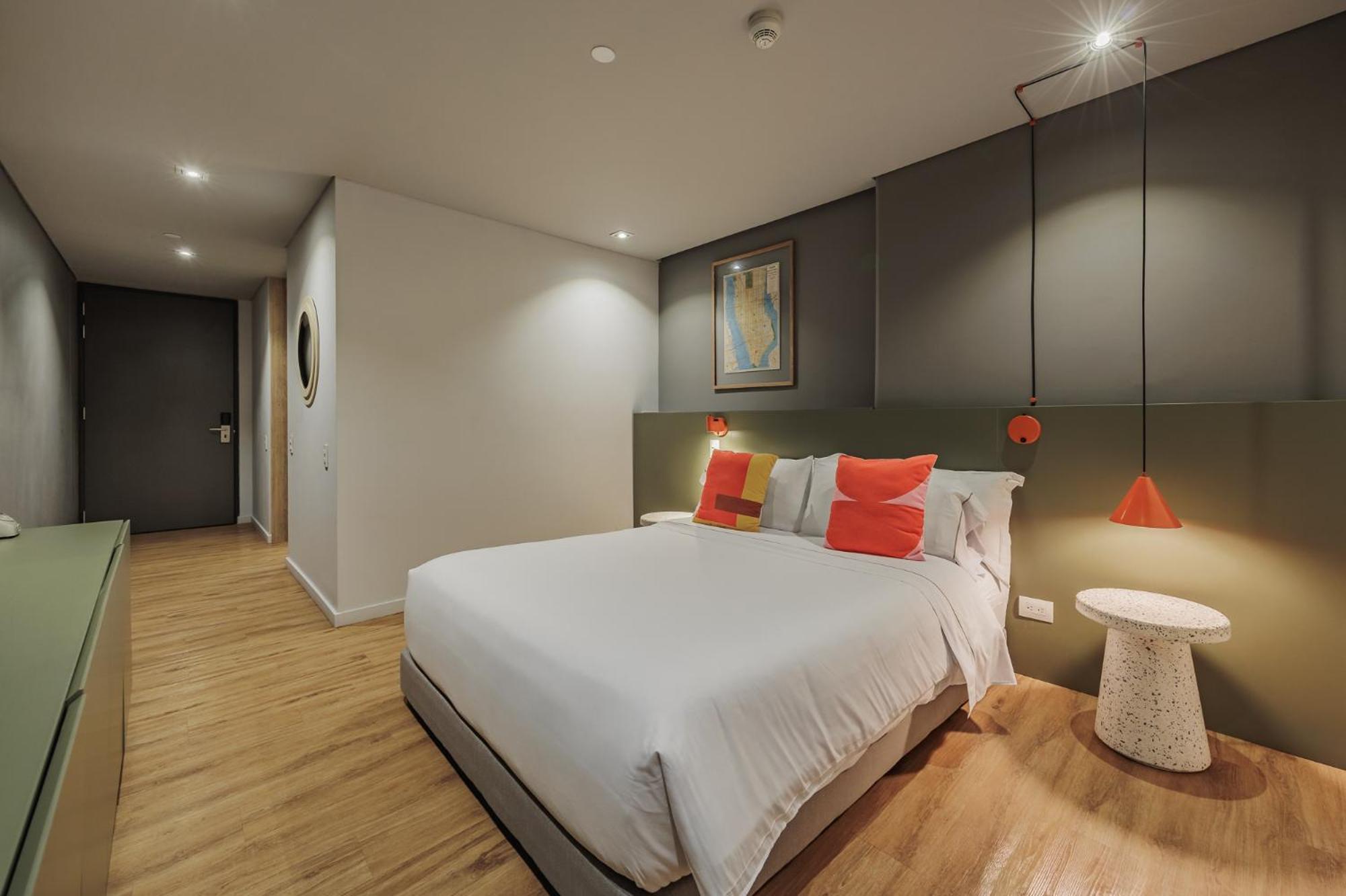 Versus Hotel 5*
