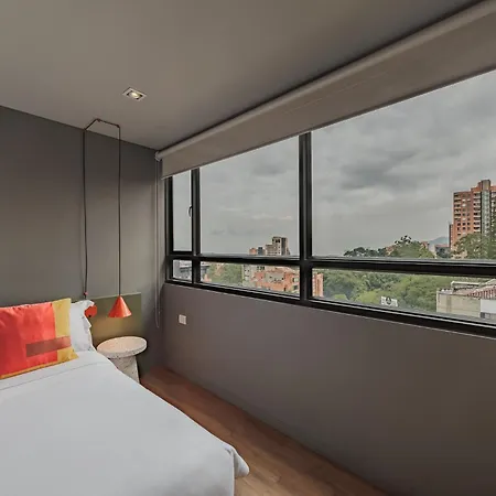 Versus Hotel Medellin Exterior photo