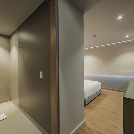 Versus Hotel Medellin Exterior photo